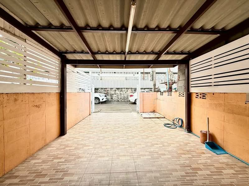 ขาย ทาวน์เฮ้าส์ หมู่บ้าน วิสาหกิจ บางกร่าง 18 นนทบุรี, นนทบุรี, บางกร่าง, เมืองนนทบุรี, นนทบุรี, 80 ตร.ม., ทาวน์เฮ้าส์ ขาย, โดย กรณวัสส์ กัณฑวัสส์วงส์, 500167430 - DDproperty.com