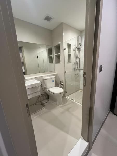 Life Ladprao, Bangkok, 992 Ladprao Road, Jom Phon, Chatuchak, Bangkok, 1 Bedroom, 35 sqm, Condo For Sale, by Nami E., 500167431 - DDproperty.com