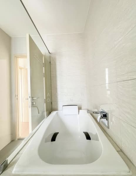 Maru Ekkamai 2 : มารุ เอกมัย 2, กรุงเทพ, 70-5 ถนนสุขุมวิท 63, พระโขนงเหนือ, วัฒนา, กรุงเทพ, 55 ตร.ม., คอนโด ขาย, โดย Kanueng (Pro) Noppornpitak, 500167444 - DDproperty.com