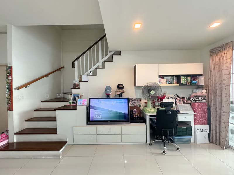 Town Avenue Srinagarindra, Bangkok, Soi On Nut 68, Suan Luang, Suan Luang, Bangkok, 3 Bedrooms, 195 sqm, Townhouse For Sale, by HOME Real Estate Service, 500167447 - DDproperty.com