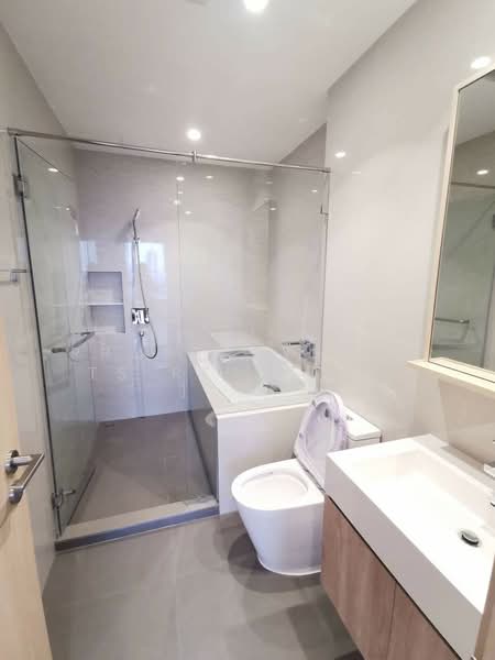 Maru Ekkamai 2, Bangkok, 70-5 Sukhumvit 63 Road, Phra Kanong Nua, Watthana, Bangkok, 2 Bedrooms, 60 sqm, Condo For Rent, by PROPERTYSIGHTS REAL ESTATE, 500167455 - DDproperty.com