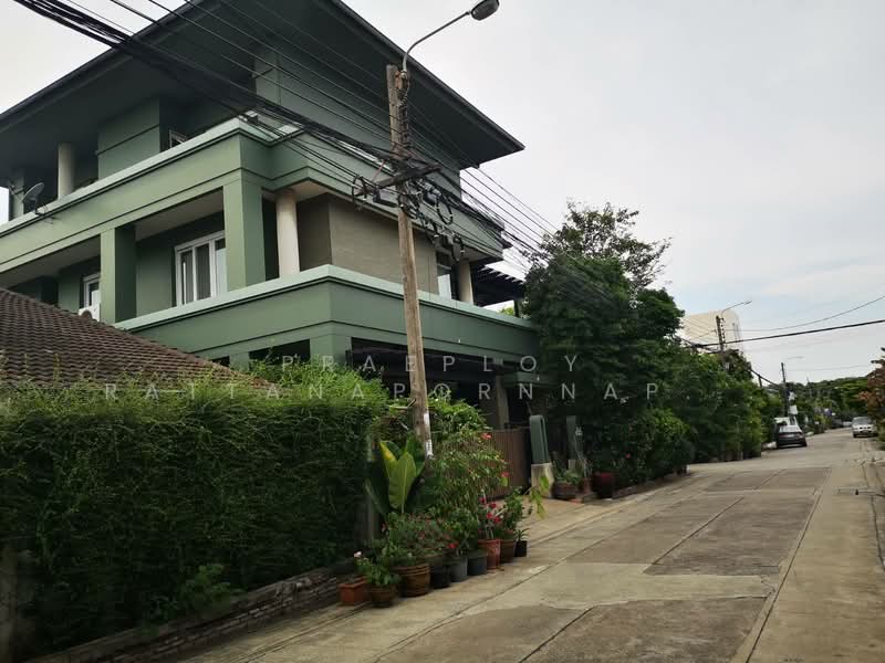 บ้านเดี่ยว 3 ชั้น สไตล์โมเดอร์นคลาสสิค หลังมุม ซอยนวมินทร์ 68 เนื้อที่ 75 ตรว. พท.ใช้สอย 518 ตรม., กรุงเทพ, ประเสริฐมนูญกิจ, นวมินทร์, บึงกุ่ม, กรุงเทพ, 518 ตร.ม., บ้านเดี่ยว ขาย, โดย Praeploy Rattanapornnapapatch, 500167478 - DDproperty.com