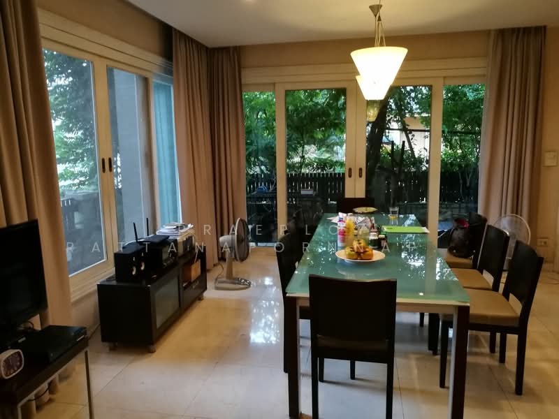 บ้านเดี่ยว 3 ชั้น สไตล์โมเดอร์นคลาสสิค หลังมุม ซอยนวมินทร์ 68 เนื้อที่ 75 ตรว. พท.ใช้สอย 518 ตรม., กรุงเทพ, ประเสริฐมนูญกิจ, นวมินทร์, บึงกุ่ม, กรุงเทพ, 518 ตร.ม., บ้านเดี่ยว ขาย, โดย Praeploy Rattanapornnapapatch, 500167478 - DDproperty.com