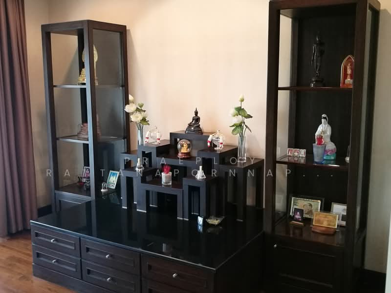 3-storey detached house, modern classic style, Soi Nawamin 68, corner house, special price 11.9 m., Bangkok, ประเสริฐมนูญกิจ, Nawamin, Bueng Kum, Bangkok, 3 Bedrooms, 518 sqm, Single Detached House For Sale, by Praeploy Rattanapornnapapatch, 500167478 - DDproperty.com