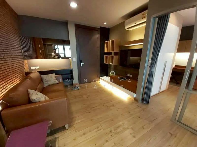 Rhythm Ratchada, Bangkok, 558 Ratchadaphisek Road, Samsen Nok, Huai Khwang, Bangkok, 1 Bedroom, 47 sqm, Condo For Rent, by Living Real Estates, 500167506 - DDproperty.com