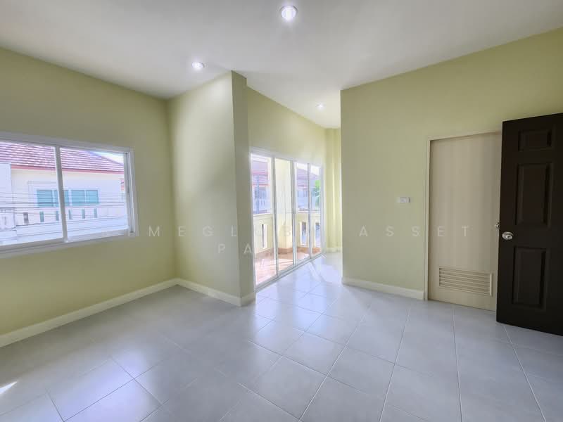 Chanakarn Baan Klangmuang, ภูเก็ต, ตลาดใหญ่, เมืองภูเก็ต, ภูเก็ต, 124 ตร.ม., บ้านแฝด ขาย, โดย primeglobalasset paery, 500167531 - DDproperty.com