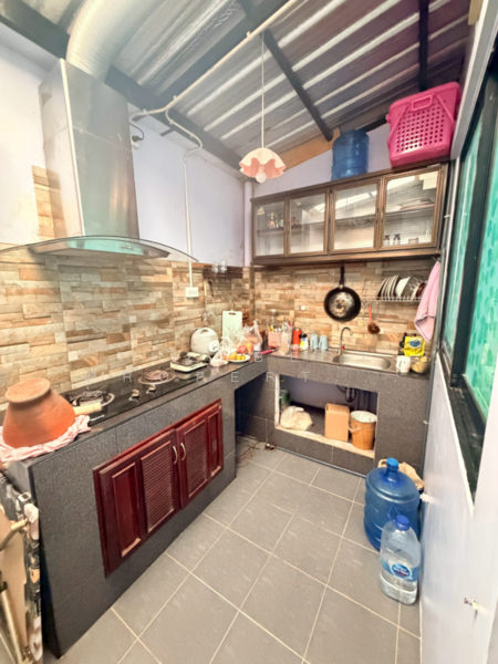 มณีรินทร์ โมเดิร์นโฮม บ่อวิน, Chon Buri (Pattaya), Bo Win, Si Racha, Chon Buri (Pattaya), 2 Bedrooms, 100 sqm, Townhouse For Sale, by The Best Property ออย, 500167540 - DDproperty.com