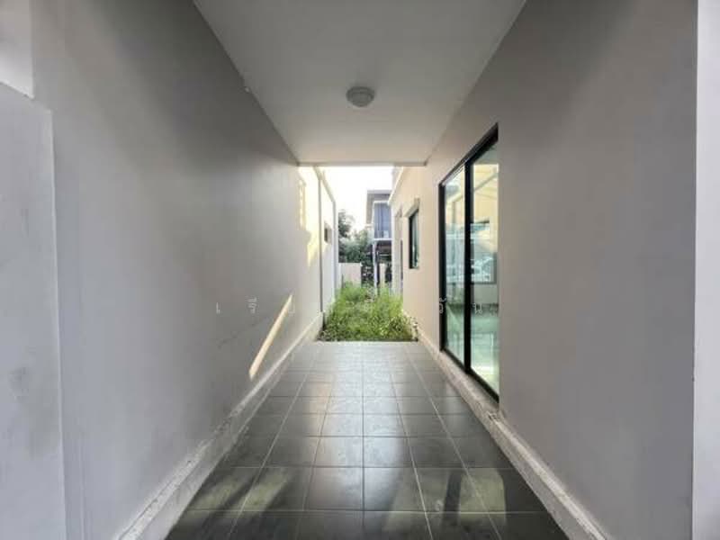 Natura Trend Srinakarin, Samut Prakan, Sap Phatthana Road, Bang Mueng, Muang Samut Prakarn, Samut Prakan, 3 Bedrooms, 125 sqm, Townhouse For Sale, by เรียลตี้ วัน, 500167577 - DDproperty.com