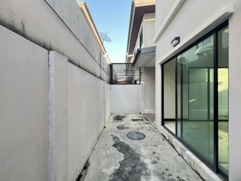 Natura Trend Srinakarin, Samut Prakan, Sap Phatthana Road, Bang Mueng, Muang Samut Prakarn, Samut Prakan, 3 Bedrooms, 125 sqm, Townhouse For Sale, by เรียลตี้ วัน, 500167577 - DDproperty.com
