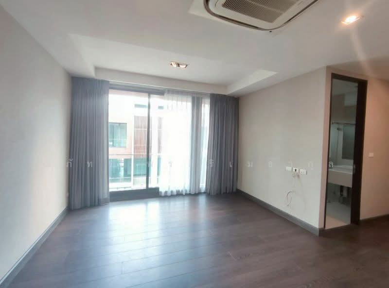 The Park Lane 22, Bangkok, 42 Soi Pridi Banomyong 45, Khlong Tan Nua, Watthana, Bangkok, 3 Bedrooms, 300 sqm, Townhouse For Rent, by ณภัทร พรสิริเมธากุล, 500167580 - DDproperty.com