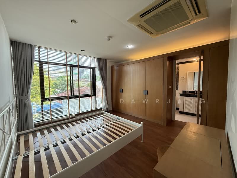 Baan Ananda, Bangkok, Sukhumvit 61, Khlong Tan Nua, Watthana, Bangkok, 3 Bedrooms, 300 sqm, Condo For Rent, by Kanrutai Dawruang, 500167585 - DDproperty.com