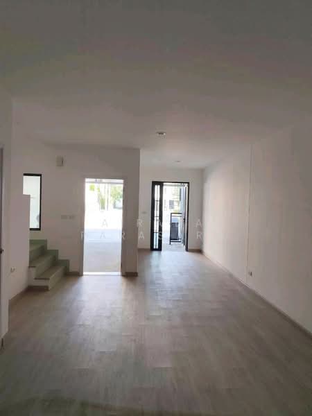M LIFE Lamlukka-Klong 4, Pathum Thani, Lat Sawai, Lam Luk Ka, Pathum Thani, 3 Bedrooms, 80 sqm, Townhouse For Rent, by Airada Parasarn, 500167589 - DDproperty.com