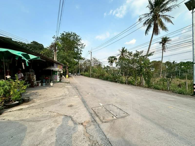 ที่ดิน ฝั่งสวนเสือ ศรีราชา ชลบุรี, ชลบุรี, สุรศักดิ์, ศรีราชา, ชลบุรี, 760 ตร.ม., ที่ดิน ขาย, โดย A.T.A. Property, 500167595 - DDproperty.com