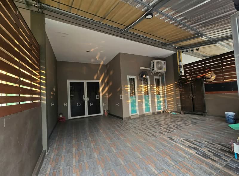 ทาวน์เฮ้าส์ท่าช้าง จันทบุรี, Chanthaburi, Tha Chang, Muang Chanthaburi, Chanthaburi, 2 Bedrooms, 100 sqm, Townhouse For Sale, by The Best Property ซิน, 500167610 - DDproperty.com