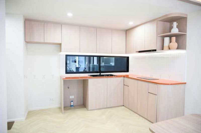 Nue Hybe Suksawat, Bangkok, Suk Sawat Road, Rat Burana, Rat Burana, Bangkok, 2 Bedrooms, 173 sqm, Townhouse For Rent, by NextStep Property, 500167611 - DDproperty.com