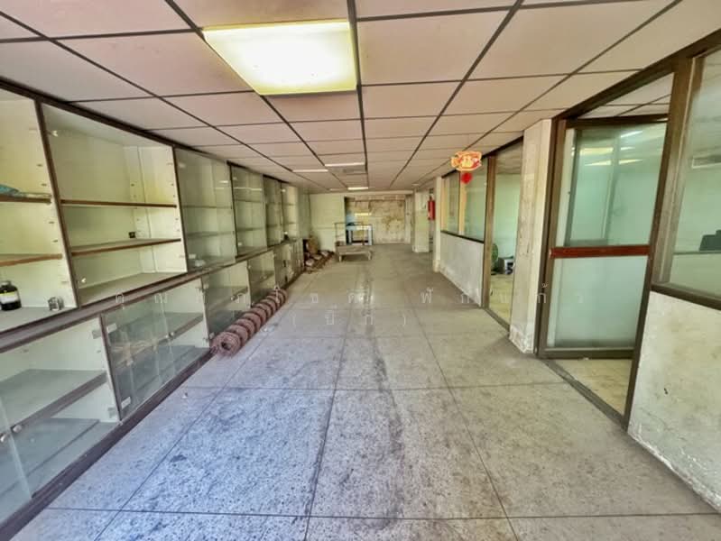 For Sale - อาคารสำนักงาน ถ.วิภาวดีรังสิต ซ.ระหว่างซอยวิภาวดีรังสิต6 -วิภาวดีรังสิต8 แขวงรัชดาภิเษก เขตดินแดง, Bangkok