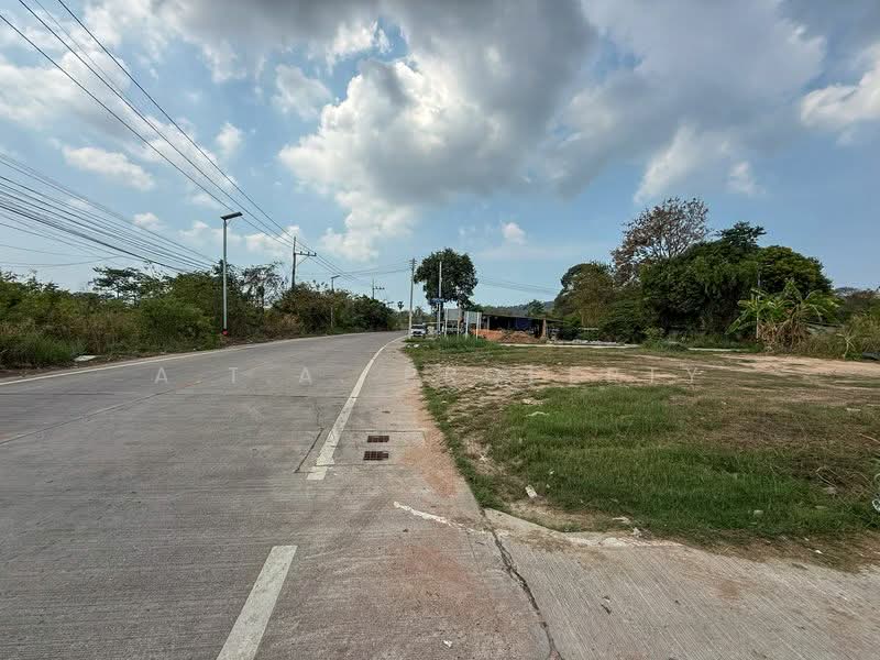 ขายที่ดินบางพระ ศรีราชา ชลบุรี, Chon Buri (Pattaya), บ้านเอาร์ 9/2, Bang Phra, Si Racha, Chon Buri (Pattaya), , 720 sqm, Land For Sale, by A.T.A. Property, 500167658 - DDproperty.com