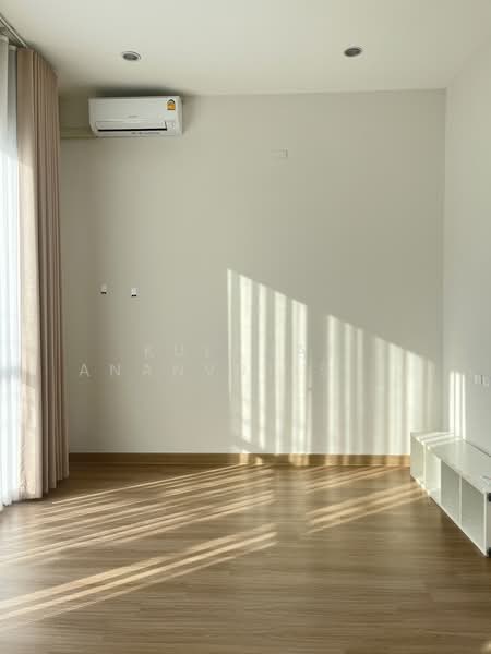 V Compound Bangna-Srinakarin : วี คอมพาวด์ บางนา-ศรีนครินทร์, สมุทรปราการ, บางแก้ว, บางพลี, สมุทรปราการ, 123 ตร.ม., บ้านเดี่ยว ขาย, โดย Kulanat Ananvutisombat, 500167671 - DDproperty.com