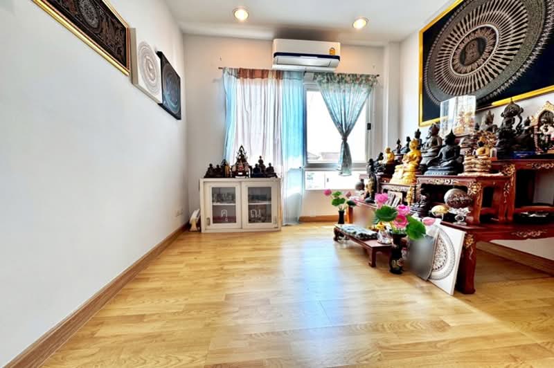 บ้านกลางเมือง ลาดพร้าว-เสนา2, กรุงเทพ, ลาดพร้าว, ลาดพร้าว, กรุงเทพ, 162 ตร.ม., ทาวน์เฮ้าส์ ขาย, โดย คุณเอ, 500167683 - DDproperty.com