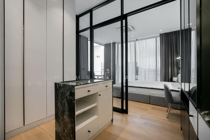 LUXE 35 Ratchada-Ladprao, Bangkok, Soi Lat Phrao 35, Lat Phrao Road, Chan Kasem, Chatuchak, Bangkok, 3 Bedrooms, 400 sqm, Townhouse For Sale, by Chomratkamol Soontorntarawong (Gor), 500167686 - DDproperty.com