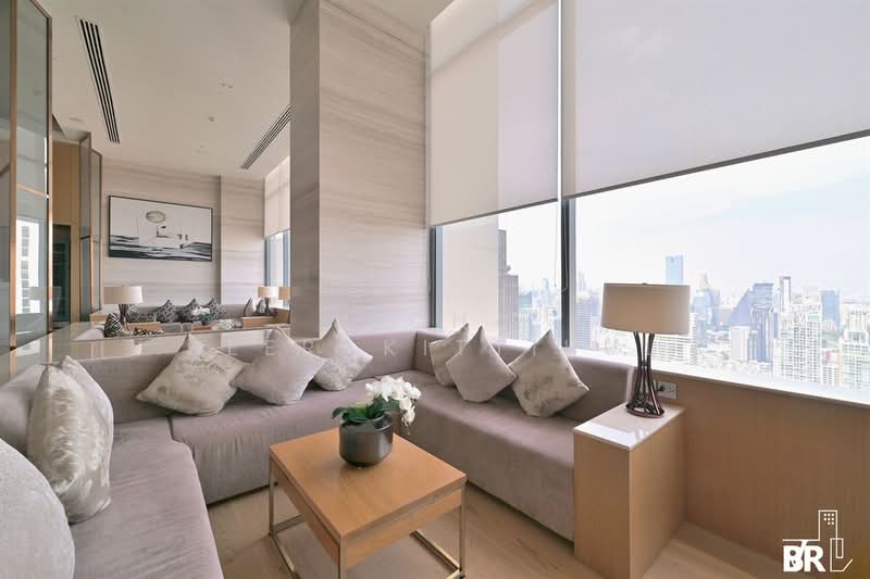 The Esse Asoke, Bangkok, 333 Soi Sukhumvit 21, Sukhumvit Road, Khlongtoei Nua, Watthana, Bangkok, 1 Bedroom, 37 sqm, Condo For Rent, by Nicha Peerakittikul, 500167719 - DDproperty.com