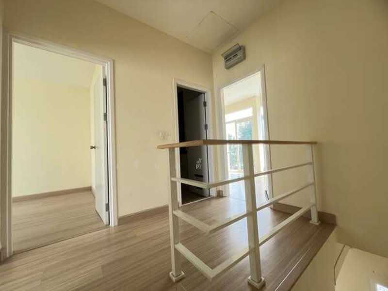 Gusto Townhome Bangna - Suvarnabhumi : กัสโต้ ทาวน์โฮม บางนา - สุวรรณภูมิ, สมุทรปราการ, ซอยวัดศรีวารีน้อย, ศีรษะจรเข้ใหญ่, บางเสาธง, สมุทรปราการ, 132 ตร.ม., ทาวน์เฮ้าส์ ขาย, โดย เรียลตี้ วัน, 500167739 - DDproperty.com