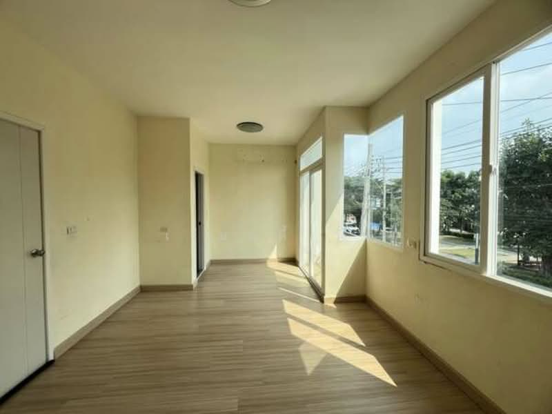 Gusto Townhome Bangna - Suvarnabhumi : กัสโต้ ทาวน์โฮม บางนา - สุวรรณภูมิ, สมุทรปราการ, ซอยวัดศรีวารีน้อย, ศีรษะจรเข้ใหญ่, บางเสาธง, สมุทรปราการ, 132 ตร.ม., ทาวน์เฮ้าส์ ขาย, โดย เรียลตี้ วัน, 500167739 - DDproperty.com