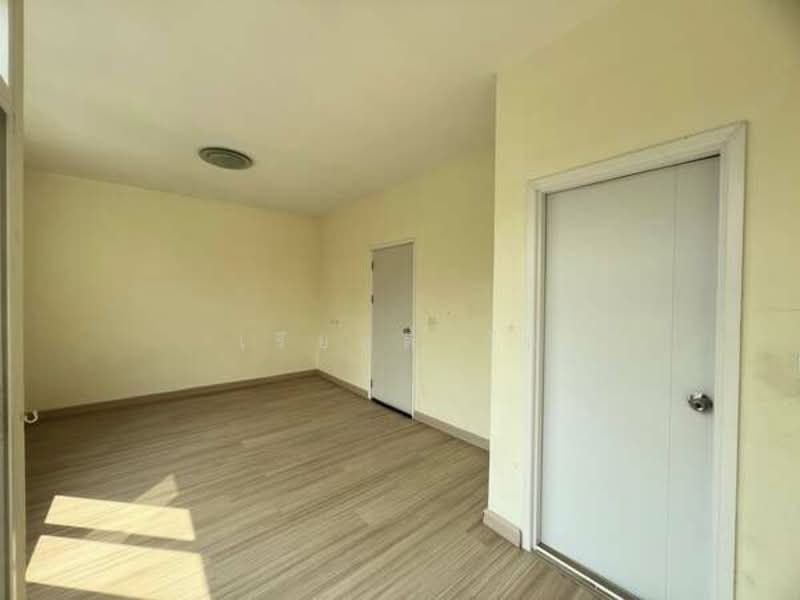 Gusto Townhome Bangna - Suvarnabhumi, Samut Prakan, Soi Wat Sriwaree Noi, Srisa Chorakhe Yai, Bang Sao Thong, Samut Prakan, 3 Bedrooms, 132 sqm, Townhouse For Sale, by เรียลตี้ วัน, 500167739 - DDproperty.com