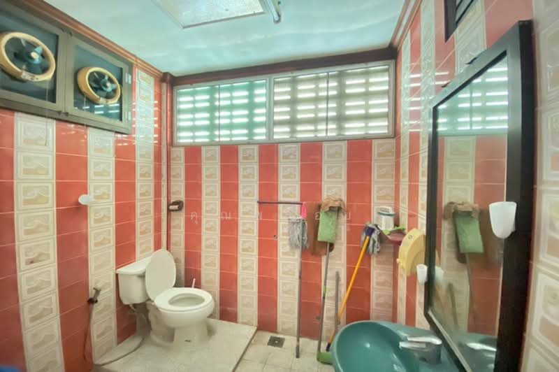 Prachaniwet 3, Nonthaburi, Prachaniwet 3 Road, Tha-Sai, Muang Nonthaburi, Nonthaburi, 4 Bedrooms, 220 sqm, Single Detached House For Sale, by คุณพลอย, 500167753 - DDproperty.com