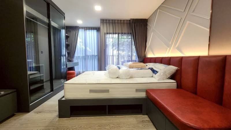 Maroon Ratchada 32, Bangkok, Chan Kasem, Chatuchak, Bangkok, Studio, 23 sqm, Condo For Rent, by วีระบูลย์ จารุพรล้ำเลิศ, 500167766 - DDproperty.com