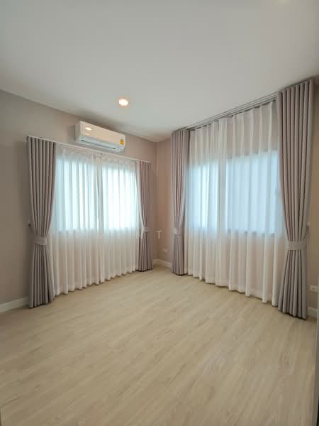 Perfect Park Suvarnabhumi, Bangkok, Romklao Road, Min Buri, Min Buri, Bangkok, 4 Bedrooms, 142 sqm, Single Detached House For Sale, by Agent Pla, 500167770 - DDproperty.com