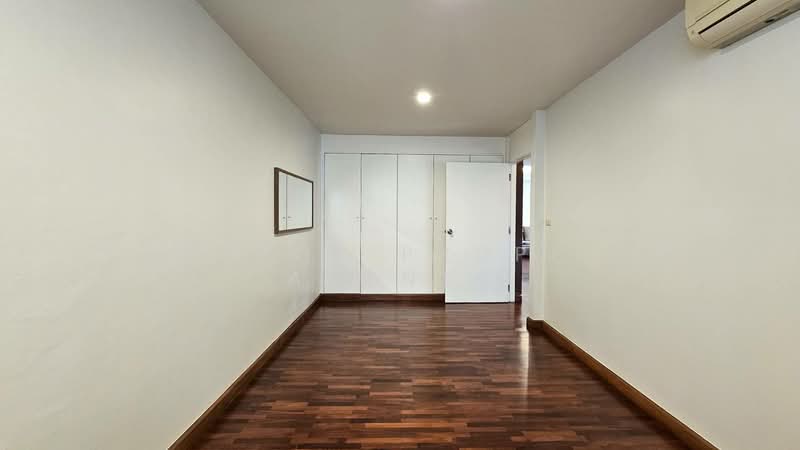 Newton Tower, Bangkok, Soi Sukhumvit 6, Khlong Toei, Khlong Toei, Bangkok, 2 Bedrooms, 120 sqm, Condo For Rent, by BANGKOK PROPERTY AGENTS, 500167773 - DDproperty.com