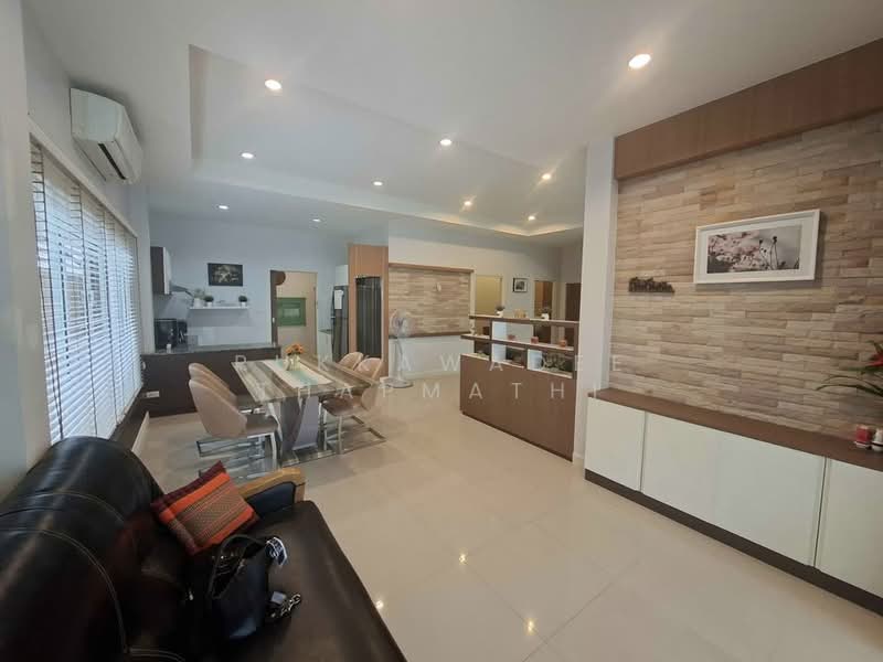 หมู่บ้าน ซีรีน เพลส, ชลบุรี, ห้วยใหญ่, บางละมุง, ชลบุรี, 200 ตร.ม., บ้านเดี่ยว ให้เช่า, โดย Pukkawadee Thapmathi, 500167782 - DDproperty.com