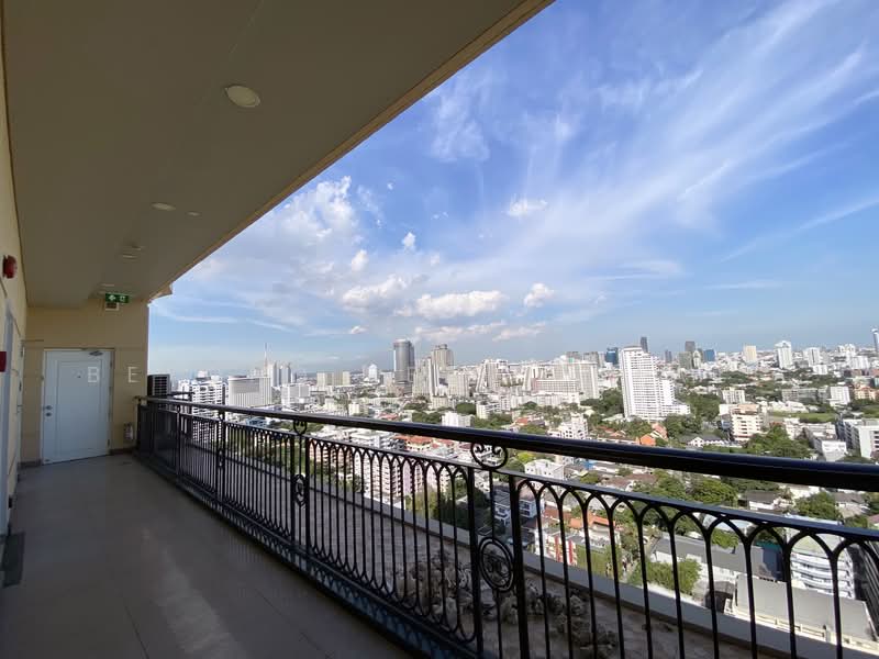 Royce Private Residences, Bangkok, 61 Soi Sukhumvit 31, Khlongtoei Nua, Watthana, Bangkok, 4 Bedrooms, 355 sqm, Condo For Sale, by Beyond Real Estate, 500167783 - DDproperty.com