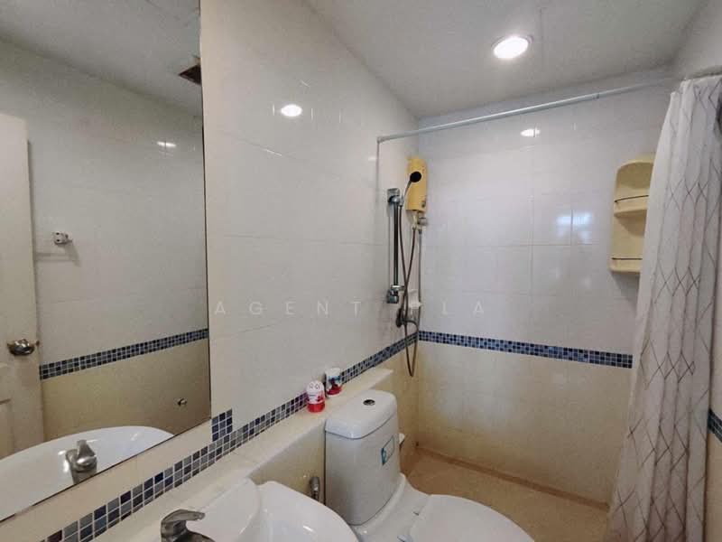 Baan Klang Muang The Paris Rama 9-Ramkamhaeng, Bangkok, Krungthep Kreetha Road, Hua Mak, Bang Kapi, Bangkok, 3 Bedrooms, 192 sqm, Townhouse For Rent, by Agent Pla, 500167785 - DDproperty.com