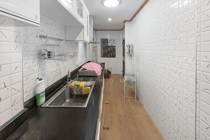 Baan Nanthicha 3/8 : บ้านนันทิชา 3/8, นนทบุรี, นนทบุรี  ไทรน้อย  ไทรน้อย, ไทรน้อย, ไทรน้อย, นนทบุรี, 135 ตร.ม., ทาวน์เฮ้าส์ ขาย, โดย NTBHOME, 500167787 - DDproperty.com