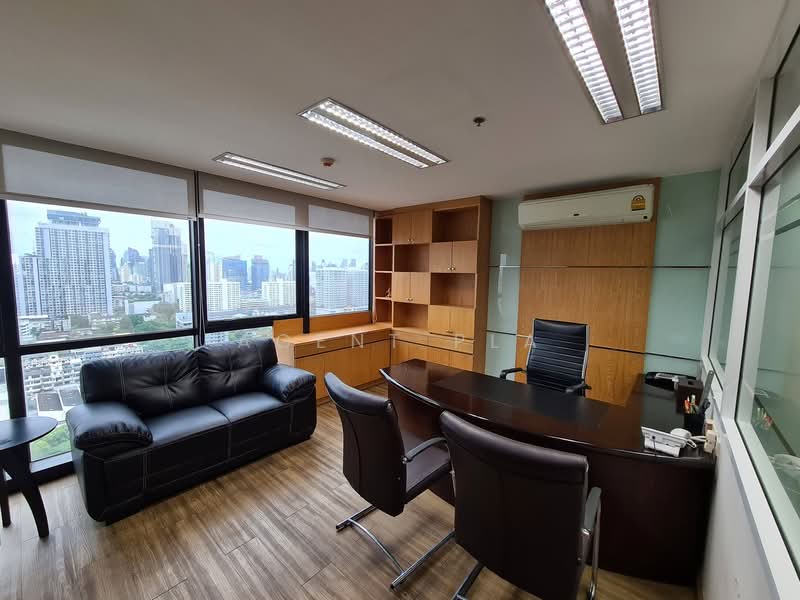 SSP Tower I, Bangkok, 555 Soi Sukhumvit 63, Khlong Tan Nua, Watthana, Bangkok, , 420 sqm, Office Space For Rent, by Agent Pla, 500167797 - DDproperty.com