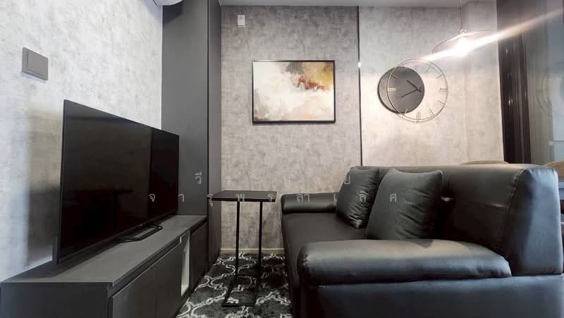 Maroon Ratchada 32, Bangkok, Chan Kasem, Chatuchak, Bangkok, 1 Bedroom, 35 sqm, Condo For Rent, by วีระบูลย์ จารุพรล้ำเลิศ, 500167804 - DDproperty.com