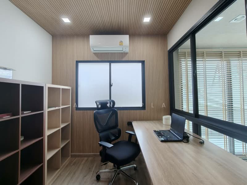 PruksaVille Ramkhamhaeng-Romklao, Bangkok, Soi Kheha Romklao 64, Khlong Song Ton Nun, Lat Krabang, Bangkok, 3 Bedrooms, 150 sqm, Townhouse For Rent, by Agent Pla, 500167810 - DDproperty.com