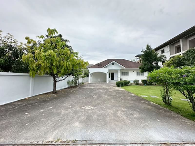 ให้เช่า - บ้านในโครงการ ให้เช่า – ใกล้มีโชคพลาซ่า เพียง 5 นาที ค่าเช่า 30,000 บาท / เดือน รหัสทรัพย์ : No.5H06, เชียงใหม่