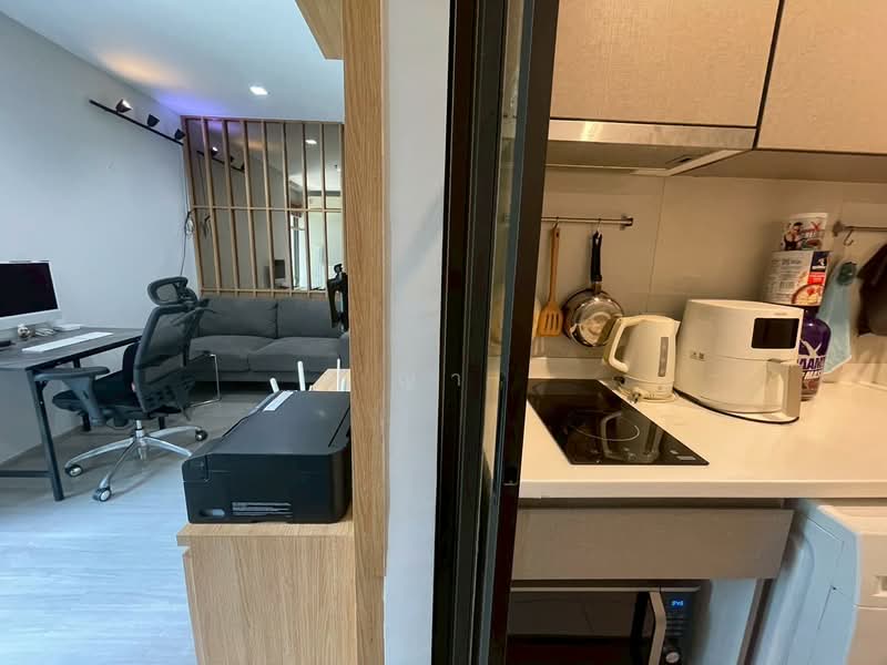 Life Asoke-Rama 9 : ไลฟ์ อโศก พระราม 9, กรุงเทพ, 626 ถนนอโศก-ดินแดง แขวงมักกะสัน เขตราชเทวี กรุงเทพมหานคร, มักกะสัน, ราชเทวี, กรุงเทพ, 40 ตร.ม., คอนโด ขาย, โดย ญา, 500167814 - DDproperty.com