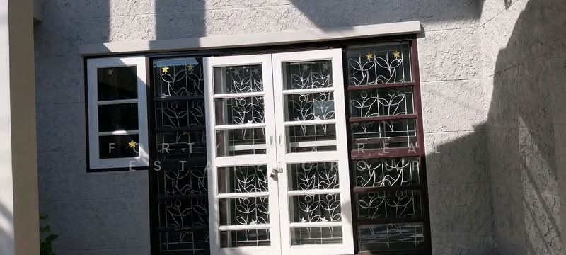 ให้เช่า ทาวน์โฮม 3 ชั้น 28 ตร.ว. เพดานสูง 3-story townhouse, Bangkok, Bang Kae Nua, Bang Khae, Bangkok, 3 Bedrooms, 300 sqm, Townhouse For Rent, by Forty-Six Real Estate Group, 500167815 - DDproperty.com