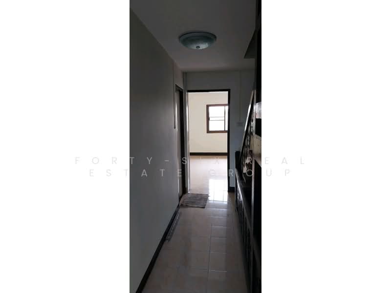 ให้เช่า ทาวน์โฮม 3 ชั้น 28 ตร.ว. เพดานสูง 3-story townhouse, Bangkok, Bang Kae Nua, Bang Khae, Bangkok, 3 Bedrooms, 300 sqm, Townhouse For Rent, by Forty-Six Real Estate Group, 500167815 - DDproperty.com