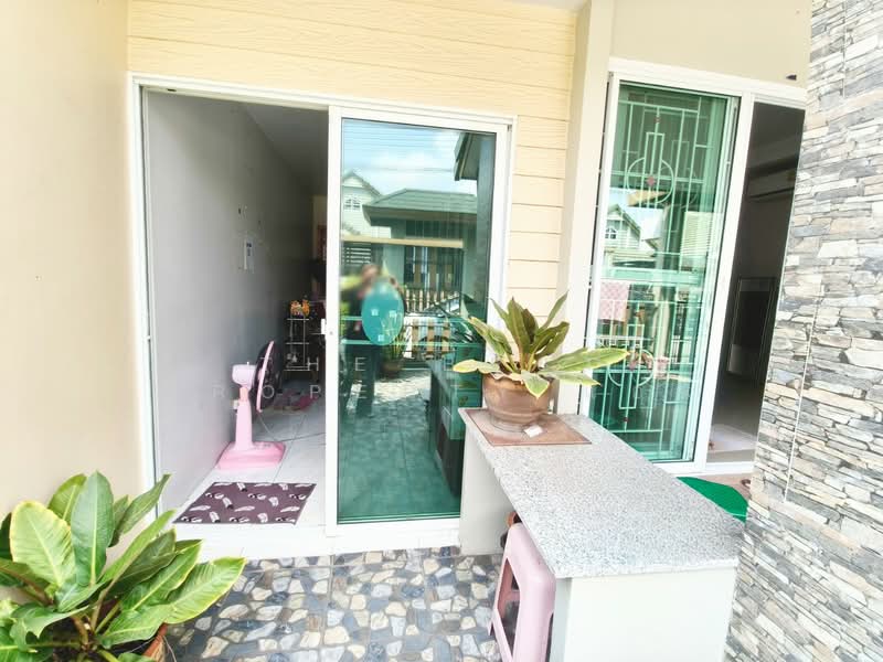 ขาย - ณฐาวดี เลคไซด์ ศรีราชา (Nattawadee Lakeside), ชลบุรี