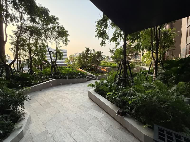 Life Ladprao Valley, Bangkok, Phaholyothin Road, Jom Phon, Chatuchak, Bangkok, 1 Bedroom, 35 sqm, Condo For Rent, by วีระบูลย์ จารุพรล้ำเลิศ, 500167833 - DDproperty.com