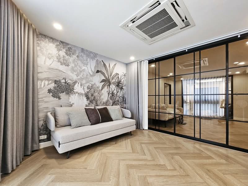 President Park Sukhumvit 24, Bangkok, 99 Sukhumvit 24 Alley, Khlongtoei Nua, Watthana, Bangkok, 3 Bedrooms, 223 sqm, Condo For Sale, by อุมาพร สายเชื้อ, 500167839 - DDproperty.com