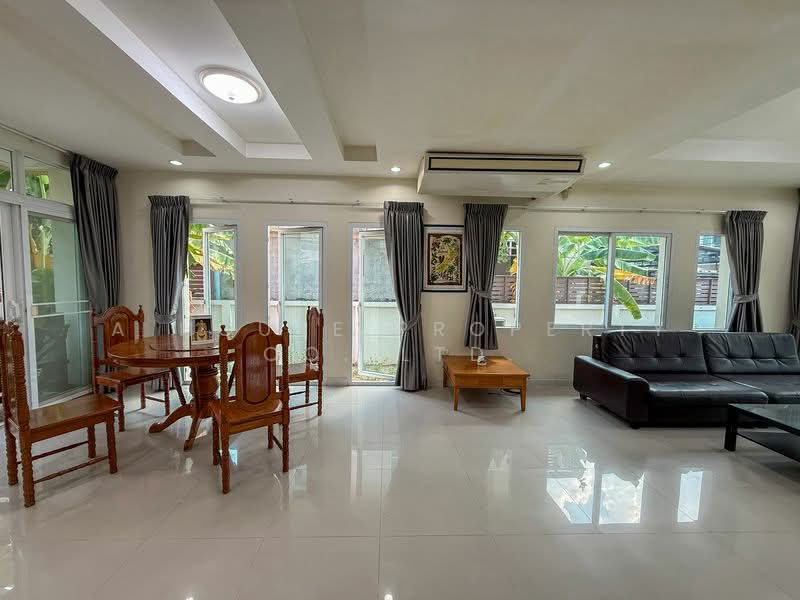 The Boulevard Sriracha, Chon Buri (Pattaya), Sriracha-Nongyaibu Road, Surasak, Si Racha, Chon Buri (Pattaya), 3 Bedrooms, 252 sqm, Single Detached House For Sale, by A House Property Co.,Ltd., 500167844 - DDproperty.com