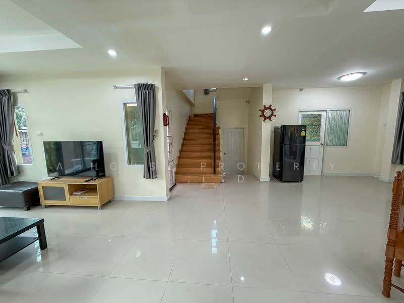 The Boulevard Sriracha, Chon Buri (Pattaya), Sriracha-Nongyaibu Road, Surasak, Si Racha, Chon Buri (Pattaya), 3 Bedrooms, 252 sqm, Single Detached House For Sale, by A House Property Co.,Ltd., 500167844 - DDproperty.com