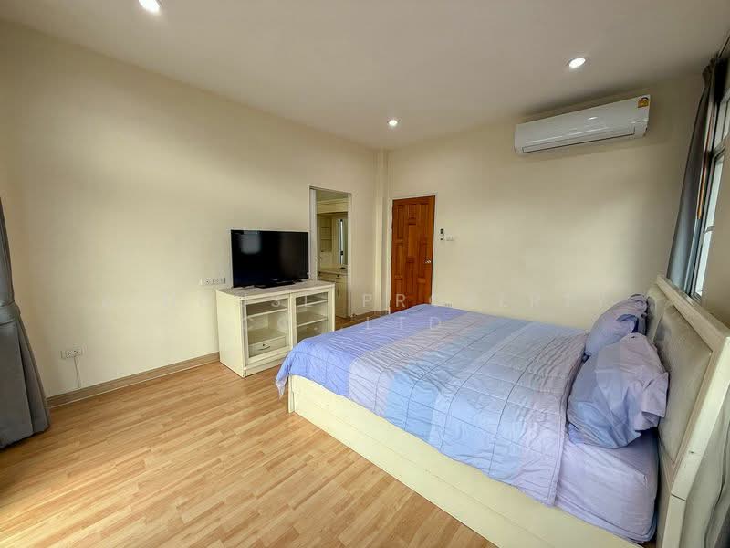 The Boulevard Sriracha, Chon Buri (Pattaya), Sriracha-Nongyaibu Road, Surasak, Si Racha, Chon Buri (Pattaya), 3 Bedrooms, 252 sqm, Single Detached House For Sale, by A House Property Co.,Ltd., 500167844 - DDproperty.com