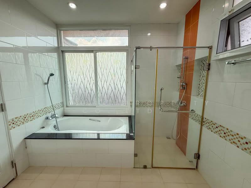 The Boulevard Sriracha, Chon Buri (Pattaya), Sriracha-Nongyaibu Road, Surasak, Si Racha, Chon Buri (Pattaya), 3 Bedrooms, 252 sqm, Single Detached House For Sale, by A House Property Co.,Ltd., 500167844 - DDproperty.com